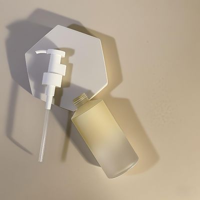 300 ml-500 ml PET Silindir Şekilli Kozmetik Paketleri İçin Losyon Pompası Şişesi Özelleştirilebilir Logo Yazı