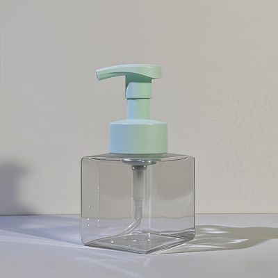 Kare Kozmetik Losyon Pompalı Şişe, PET Malzemeli ve Cilt Bakımı Ambalajı için Basmalı Pompalı