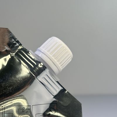 Taşınabilir ve Dayanıklı 16mm PE Plastik Vidalı Kapak, İçecekler için Esnek Ambalaj için Çevirmeli Üst Ağız Kapakları Gıda Sınıfı Güvenli Kenar