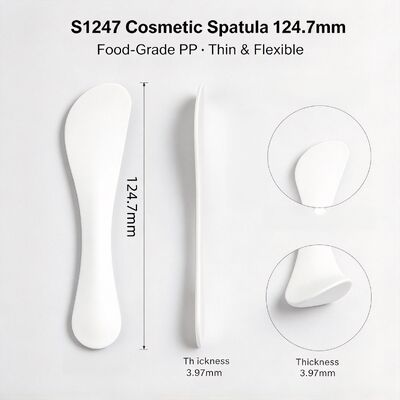 S1247 Güzellik Salonu için Gıda Sınıfı PP Kozmetik Karıştırma Spatulası. Maske tozu ve güzellik kremi pastası karıştırmak için idealdir. Güzellik salonları, spa stüdyoları ve ev DIY cilt bakımı için mükemmeldir. Toptan satılabilir.